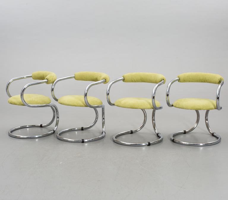 FOUR ITALIAN TECNOSALOTTO CHAIRS AND TABLE.