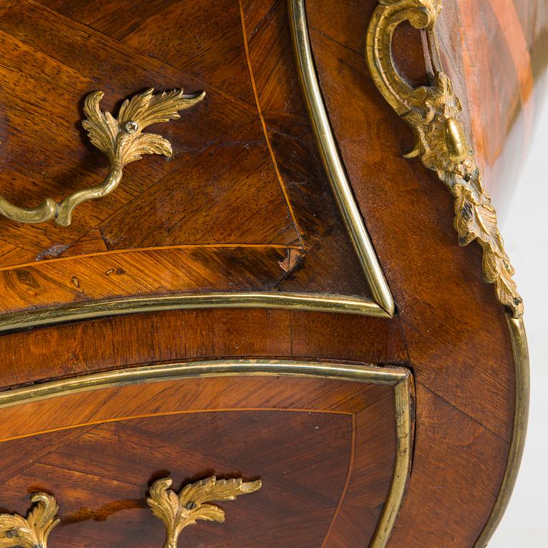 A Swedish Rococo chest of drawers, Stockholm ca 1770.