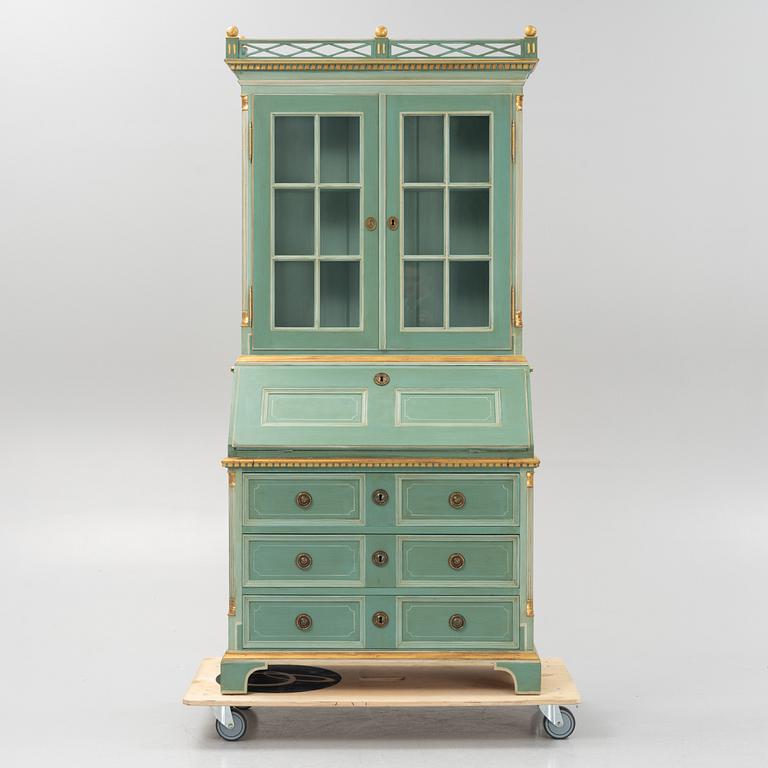 Skrivskåp med vitrin, Louis XVI-stil, Danmark, 1900-talets andra hälft.