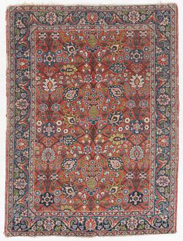 An antique Mahal rug, c.. 178 x 132 cm.