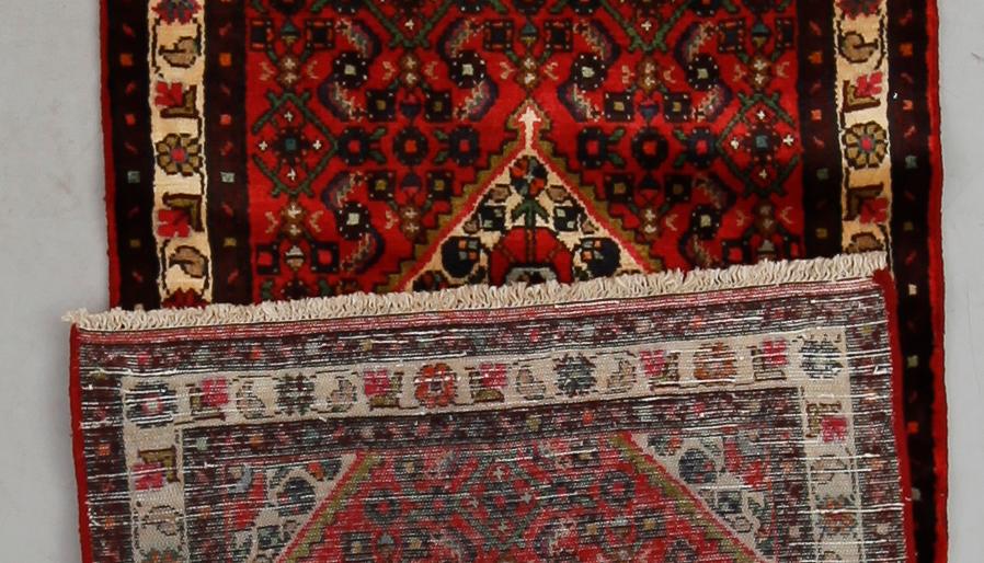 MATTA, Hosseinabad, ca 280 x 78 cm.