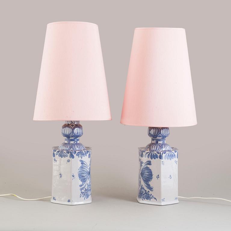 BJÖRN WIINBLAD, bordslampor 1 par, signerade och daterad 1987.