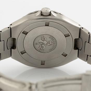 Omega, Seamaster, "Pre-Bond", wristwatch, 39 mm.