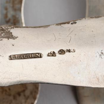 MATSKEDAR, 4 st, silver, svenska stämplar, omkring år 1800. Vikt ca 163 gram.