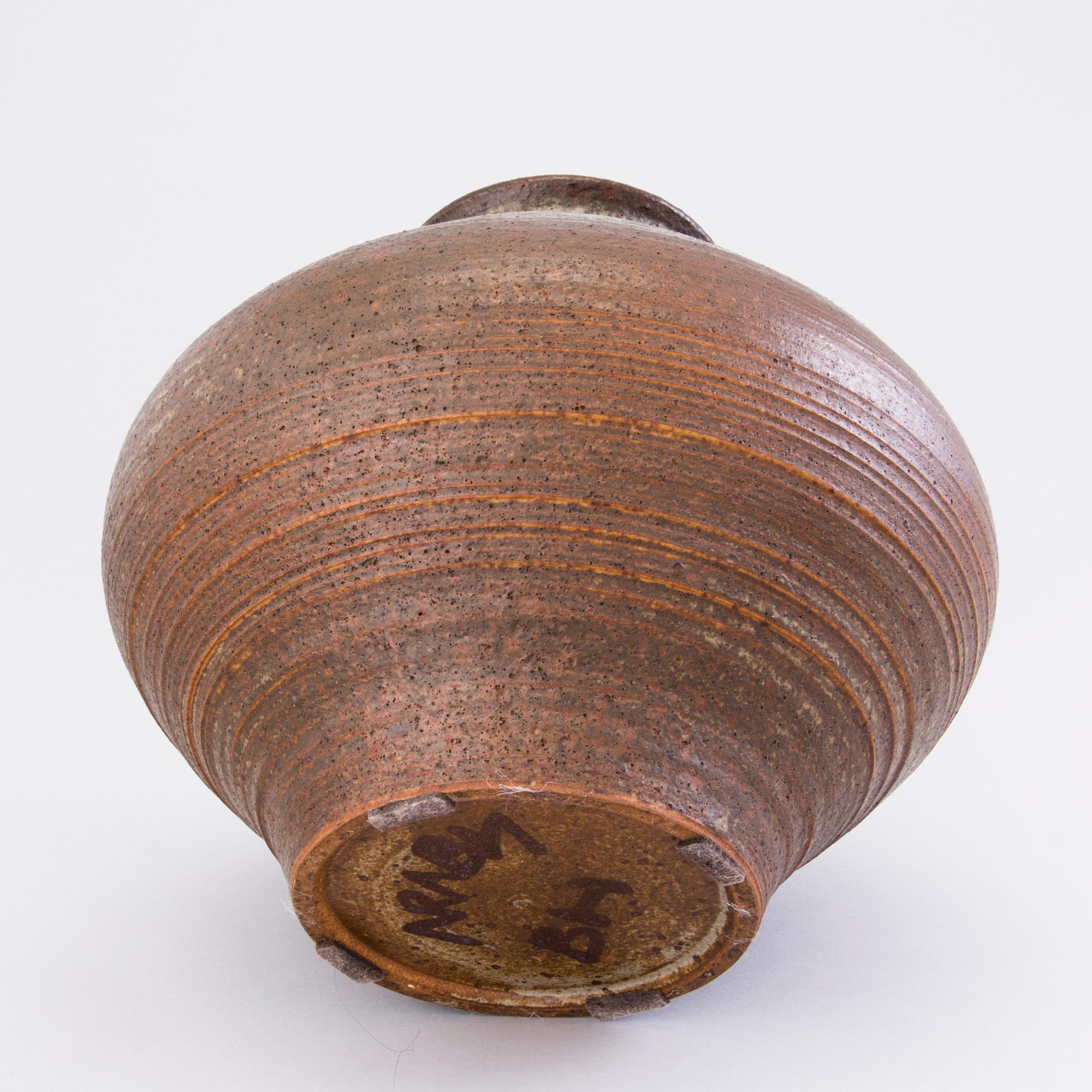 BRITA HEILIMO, maljakko, kivitavaraa, signeerattu Arabia BH.