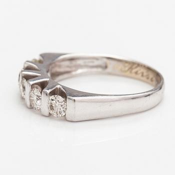 Ring, 14K vitguld, diamanter ca 1.10 ct tot.
