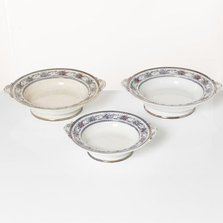 Dinner service, 100 pieces, creamware, "Iris", Rörstrand, second half of the 20th Century.