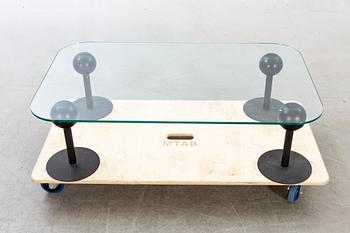 Philippe Starck, "Pepper Young" coffee table by Philippe Starck for Disform 1980's.