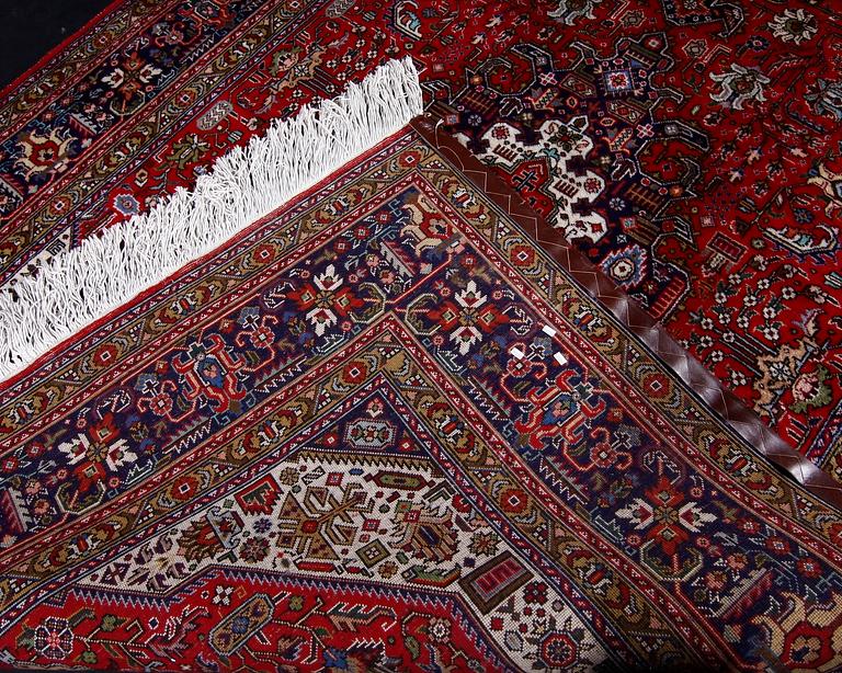 MATTA, orientalisk. Ca 310 x 205.