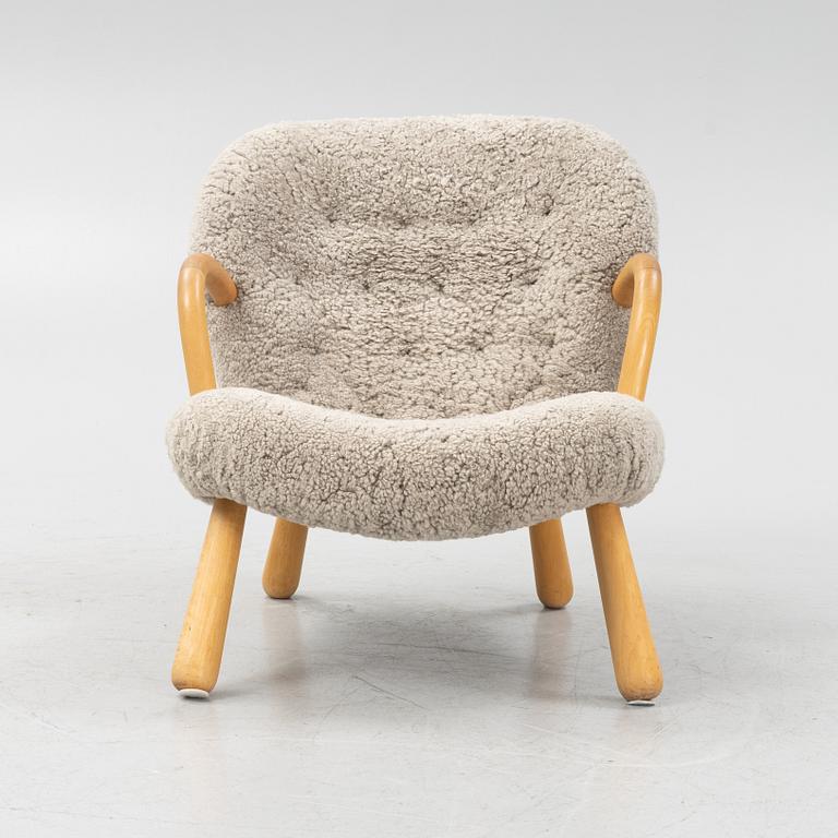 Arnold Madsen, attributed to, a Scandinavian Modern 'Clam Chair', 1940-50s,