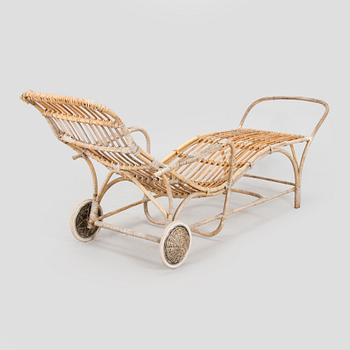 Aino Aalto, trädgårdsstol / solstol, modell 374, återförsäljare Artek, 1957.