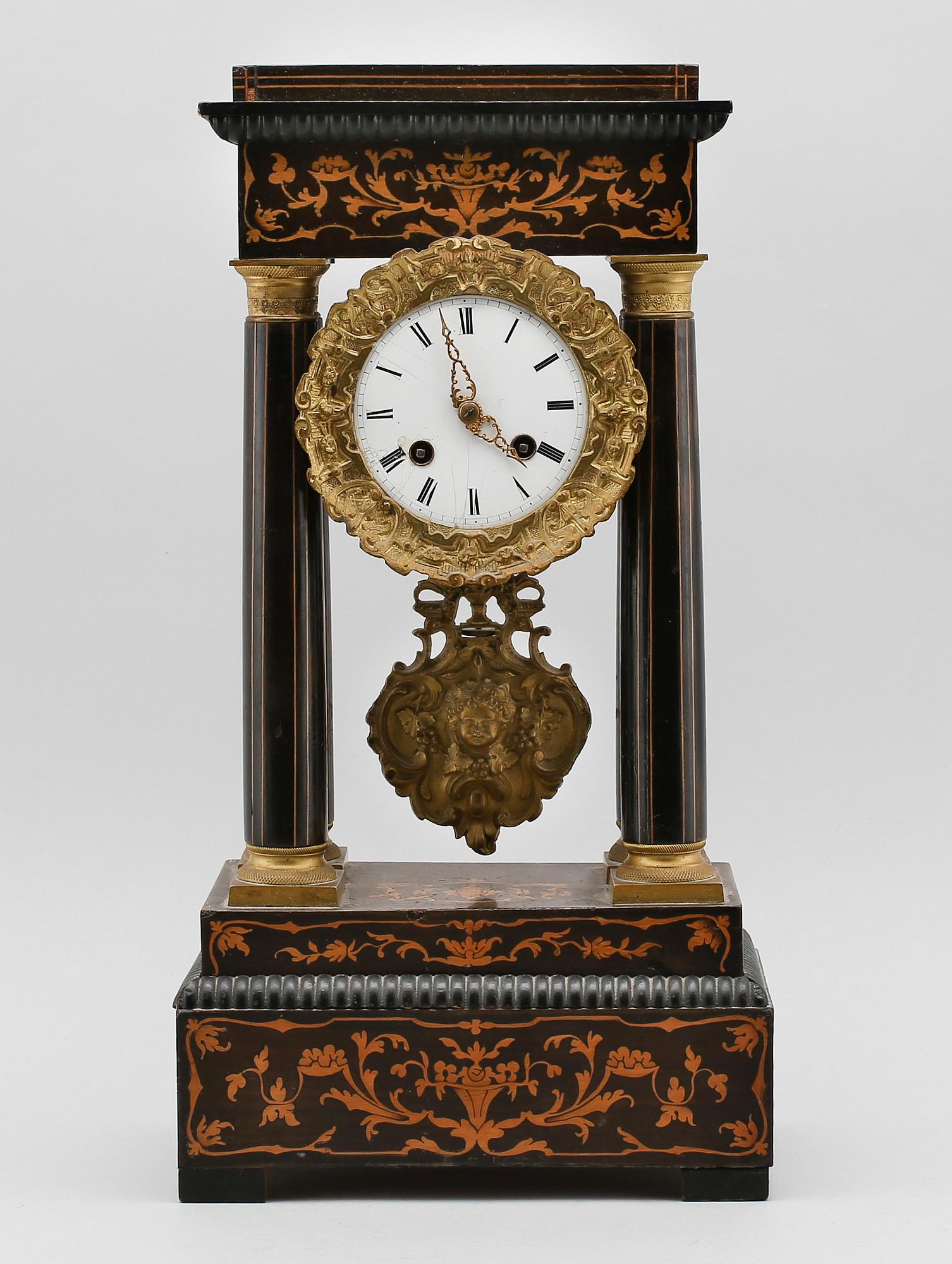 BORDSPENDYL, senempire, 1800-talets mitt.