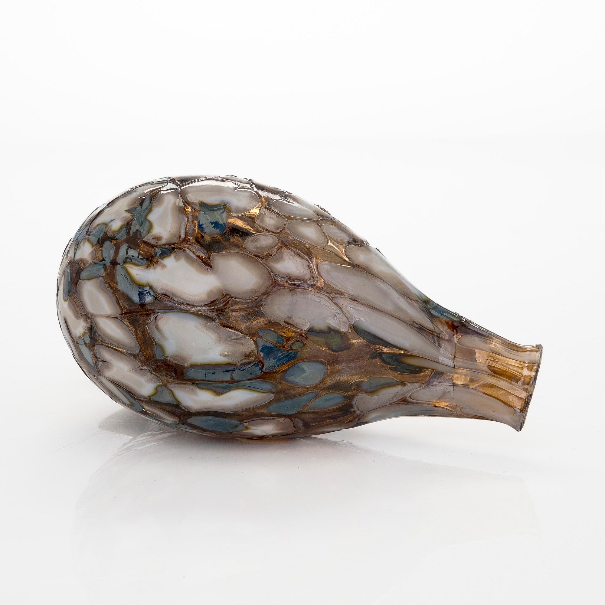 Oiva Toikka, a 'Ruffed Grouse' glass bird, second quality, signed O. T II Nuutajärvi.