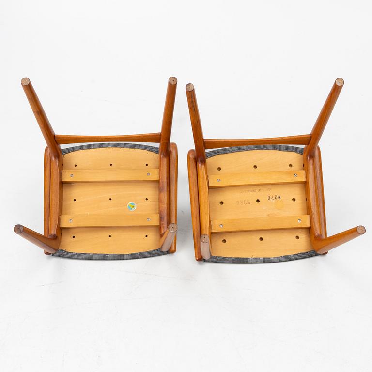 Niels Otto Møller, Alfred Christensen, six "Boomerang/370" chairs, Slagelse, Denmark, 1960s.