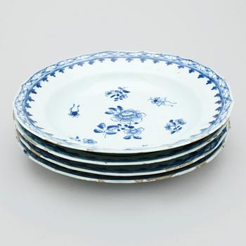 DJUPA TALLRIKAR, 4 st, porslin, Qing dynastin. Kangxi (1662-1722).