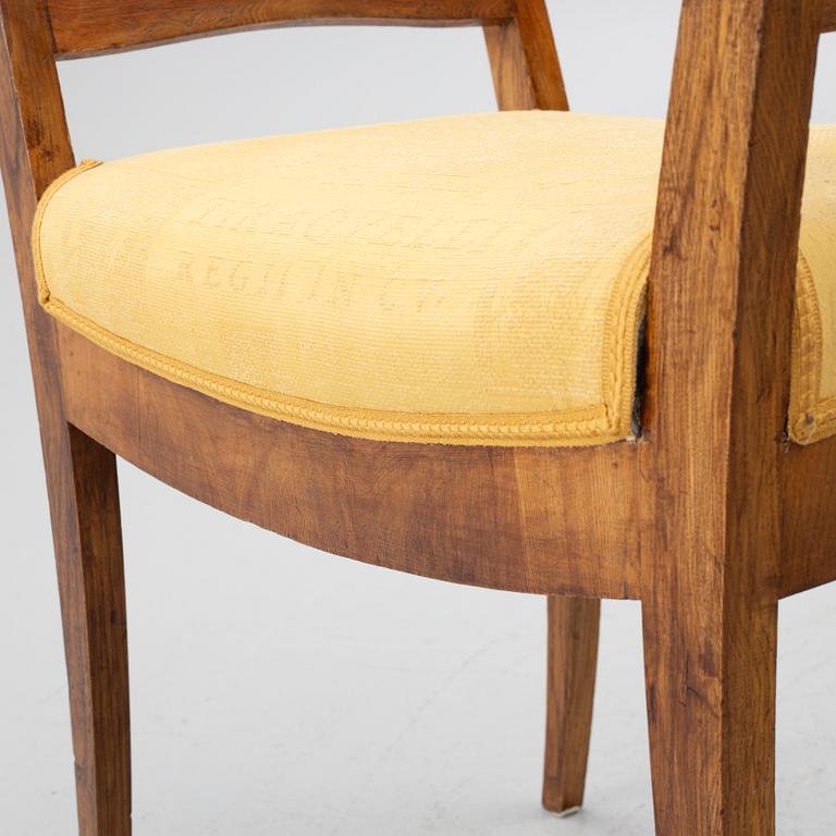 A pair of banquettes, 19th century.