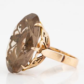 Ring 14K guld med rökkvarts.
