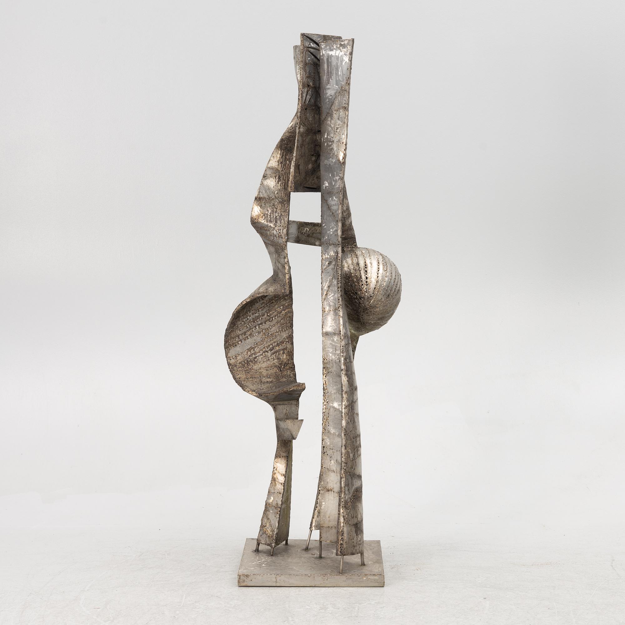 Palle Pernevi, Untitled.