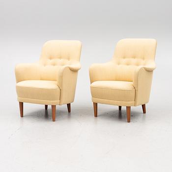 Carl Malmsten, a pair of 'Samsas' armchairs, AB O.H. Sjögren, Tranås, 21st Century.