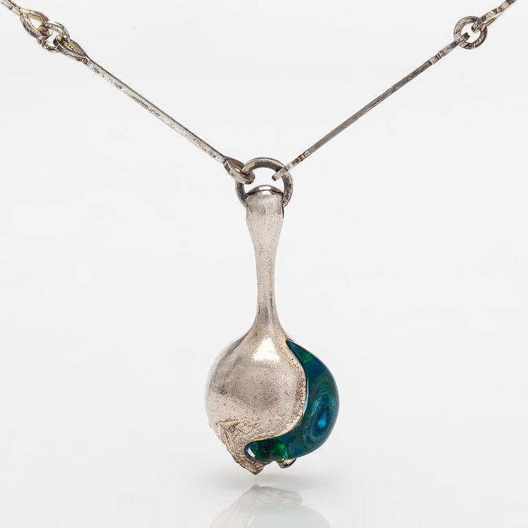 Björn Weckström, halsband, "Nectaris", sterlingsilver och akryl. Lapponia 1974.