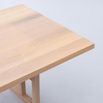 Dining table, “Gent”, Walles & Walles.