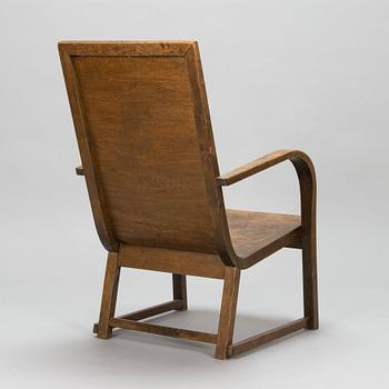 Werner West, a 1930s '8506' armchair for  Oy Stockmann Ab, Keravan Puusepäntehdas, Finland.