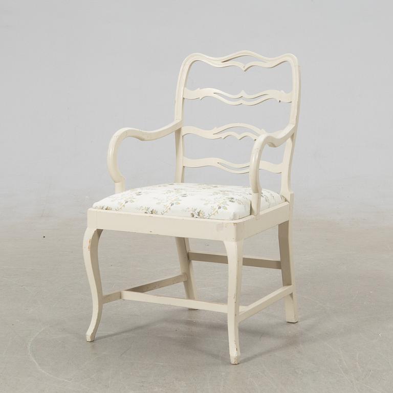 Armchair in the Gustavian style, first half of the 20th century.