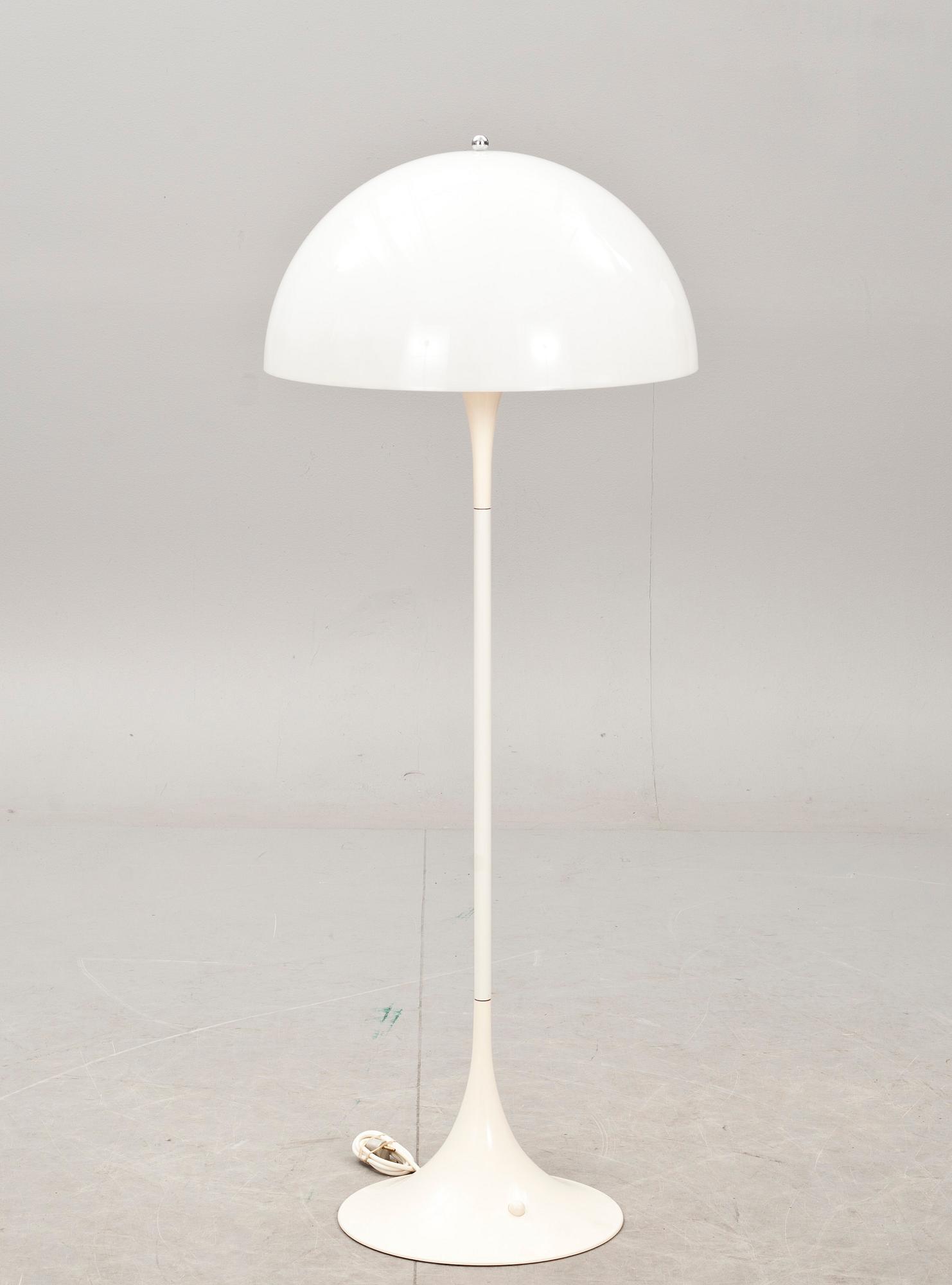 GOLVLAMPA, "Pantella", Verner Panton för Louis Poulsen.