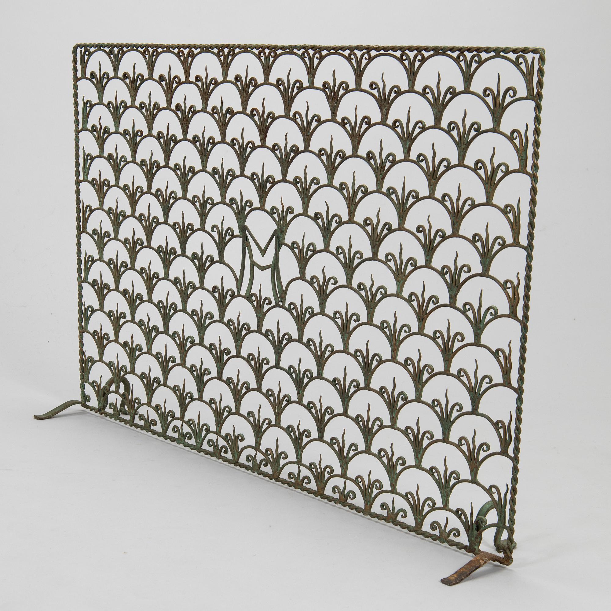 A radiator cover, metalwork, likely Taidetakomo Hakkarainen, 1930s.