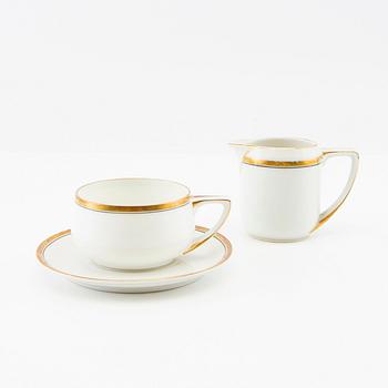 Service for 100 persons, Rosenthal, first half of the 20th century porcelain.