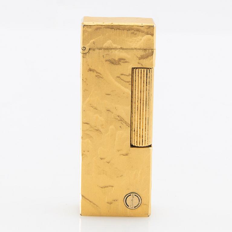 Dunhill lighter.