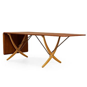 86. HANS J WEGNER, matbord med klaffar, Andreas Tuck, Danmark, 1950-60-tal.