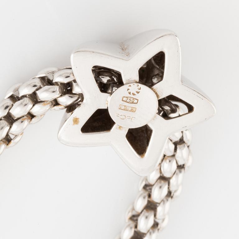 Fope, 18K white gold and brilliant cut diamond necklace.
