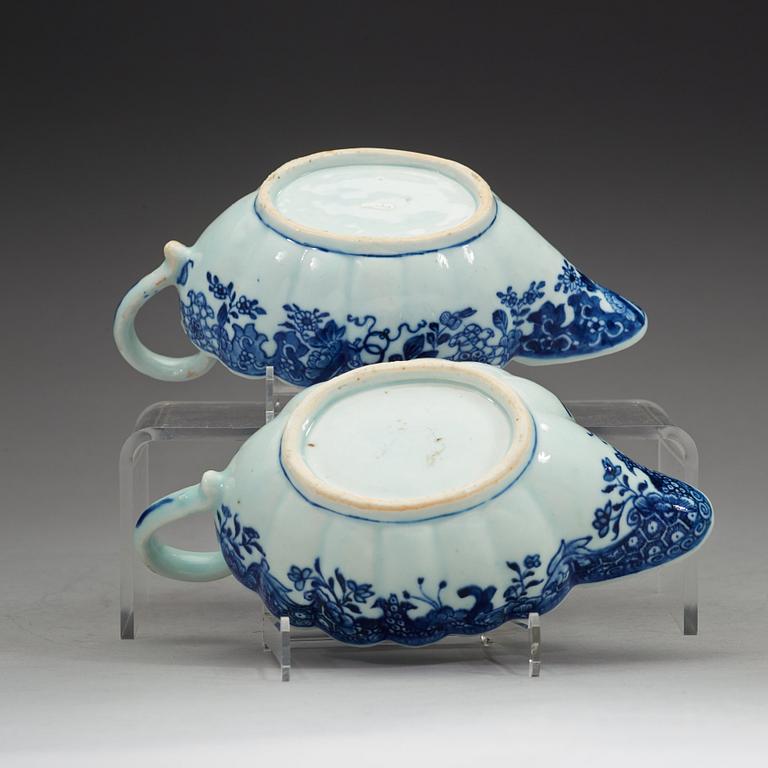 Two blue and white sauce boats, Qing dynasty, Qianlong (1736-95).