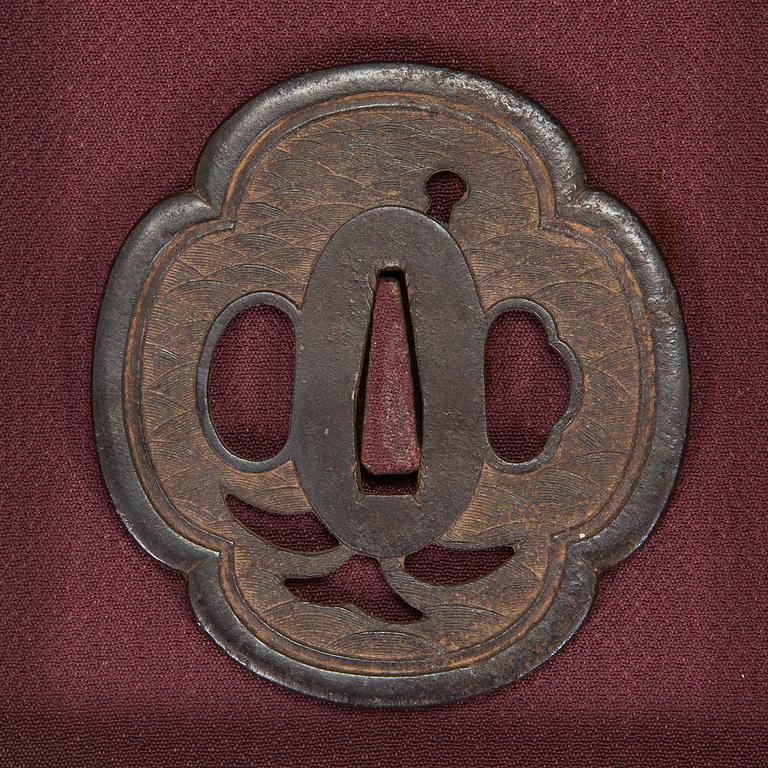 Tsuba, 3 st, Japan, Edo.