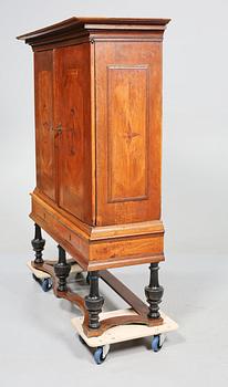 SKÅP, barock, 1700-tal.