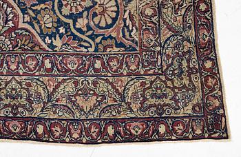 Matta, antik Kirman Laver,  Södra Persien, ca 330 x 278 cm.