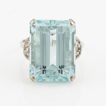 Ring, cocktail ring with emerald-cut aquamarine and octagon-cut diamonds.