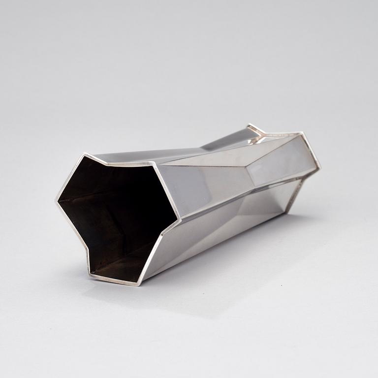 TAPIO WIRKKALA, vas TW 226, silver, Hopeakeskus, Tavastehus 1963. Vikt 352 g.