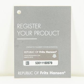 Arne Jacobsen, nojatuoli, "Egg", Fritz Hansen, Tanska 2018.