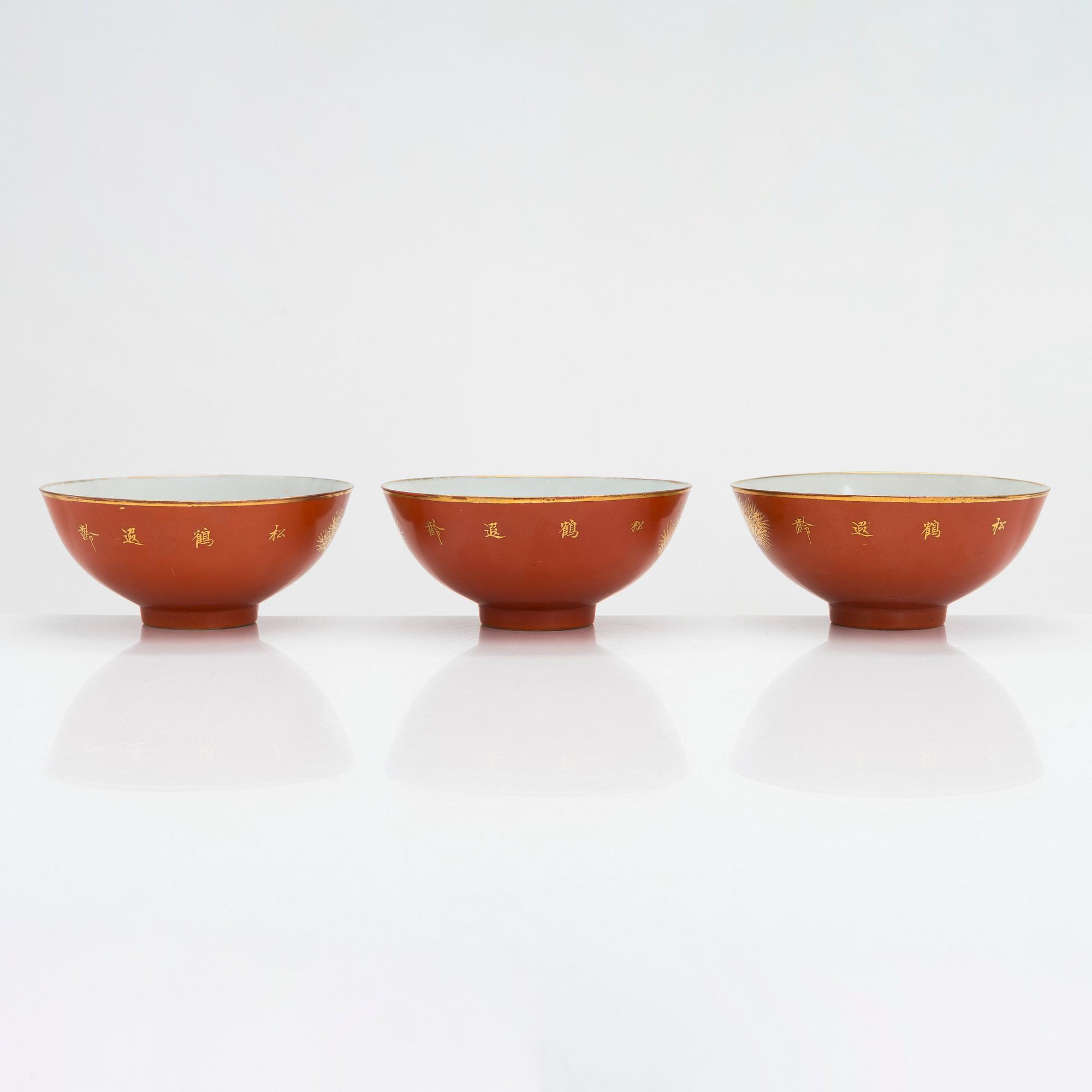 Three porcelain bowls, China. Early 20th century.