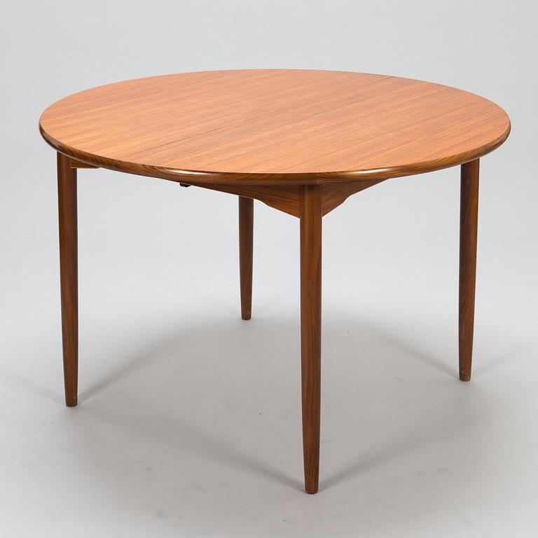 A teak dining table from 1950's/60's.