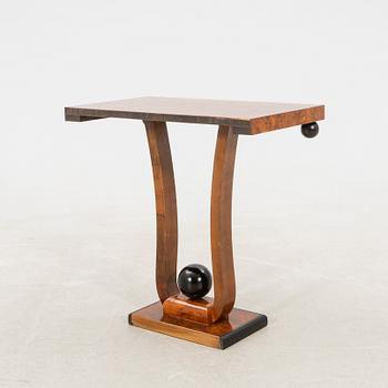 Side table, first half of the 20th century.