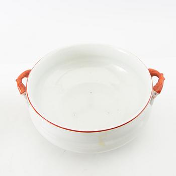 Carafes with and 3 pcs as well as pitchers 2 pcs including Rörstrand, first half of the 20th century.