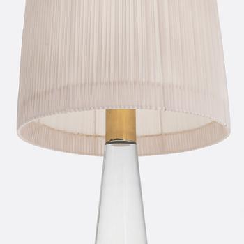 Lisa Johansson-Pape, bordslampa, modell 40-014, "Missis", Orno, 1960-tal.