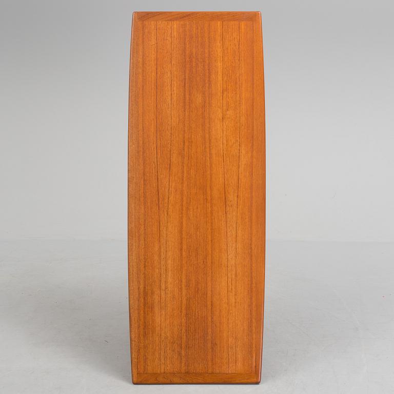 A 1950s/1960s teak table by France & Son, Denmark.