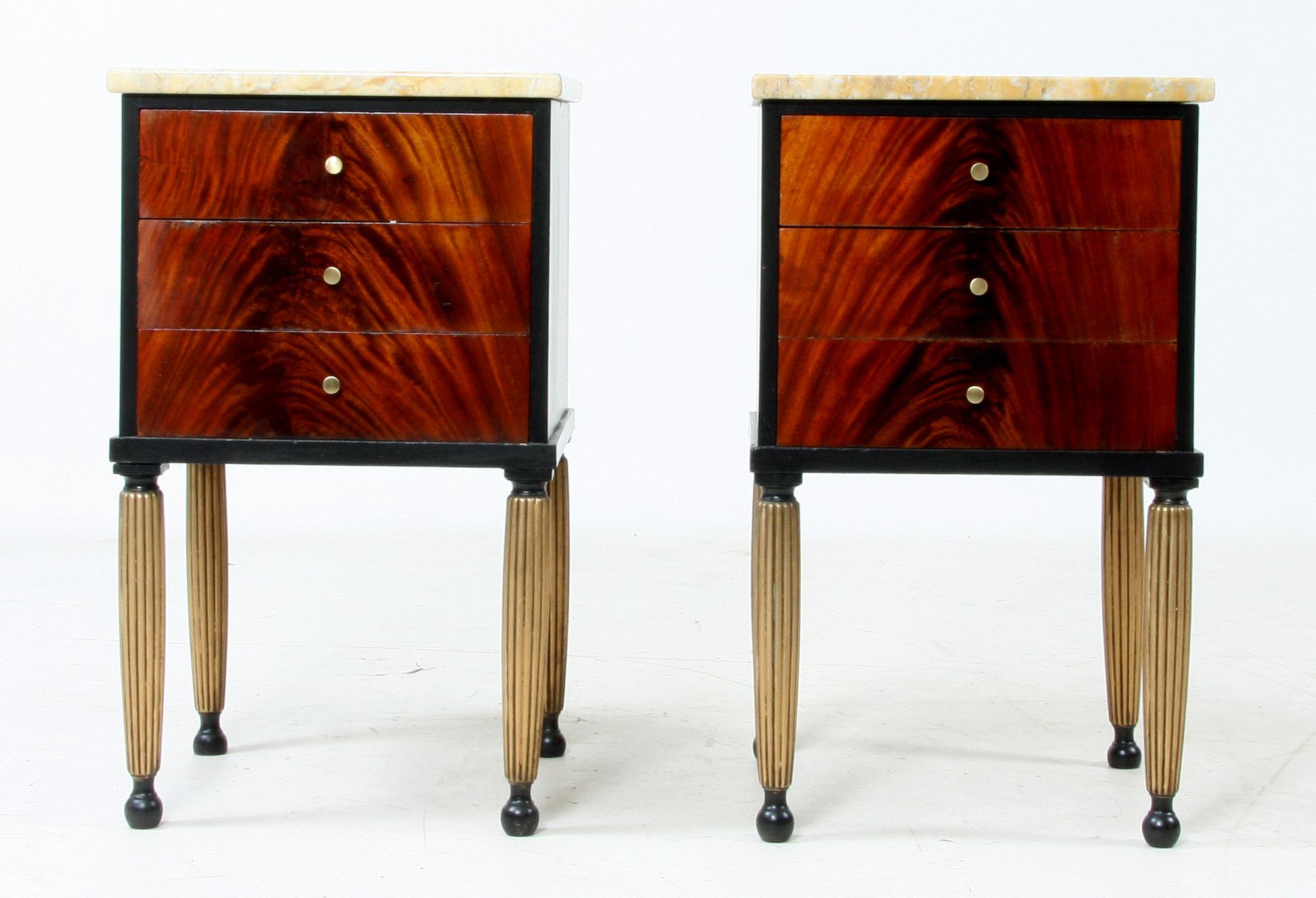 NATTDUKSBORD, ett par, art deco. Troligen 1930-tal.
