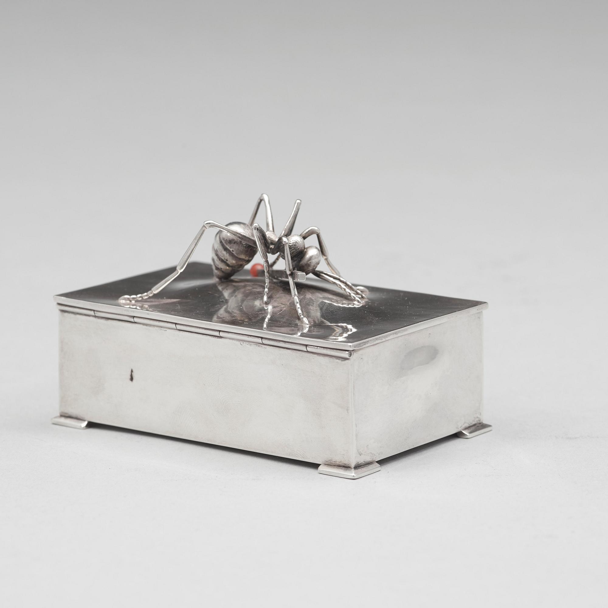 Kay Bojesen, A Kay Boyesen 830/1000 silver matchbox case, Copenhagen, Swedish import marks 1918.