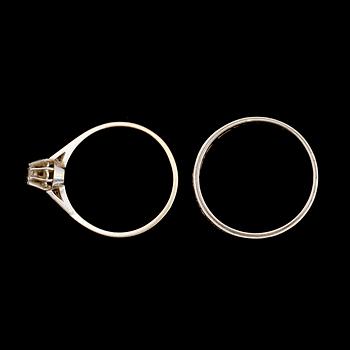 RINGAR, 2 st, 18 k vitguld med briljanter.