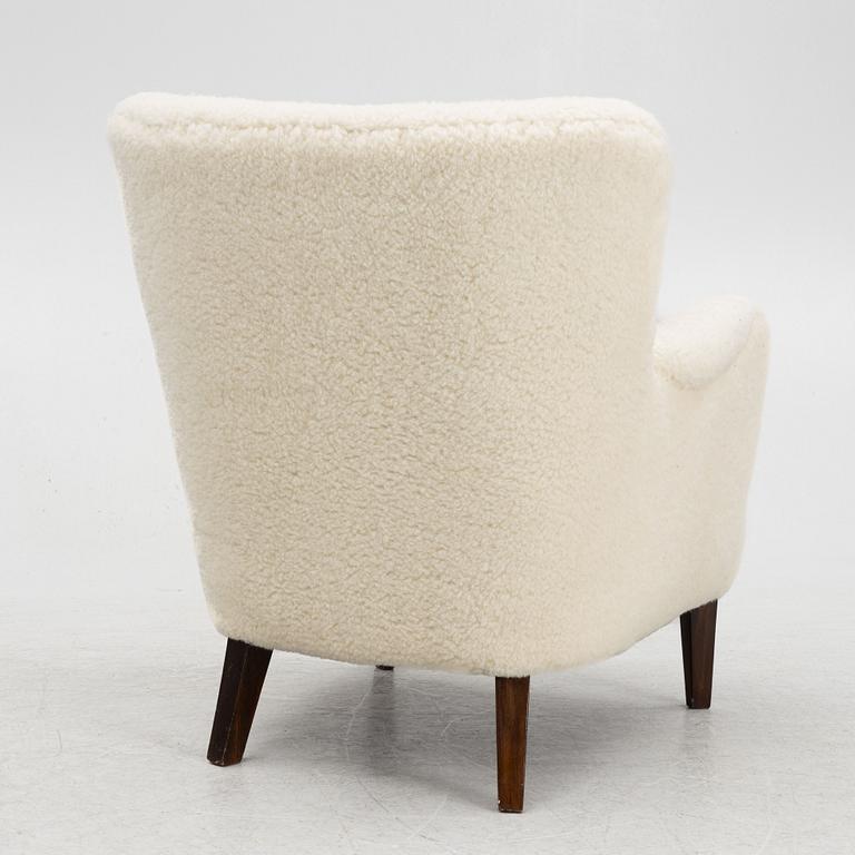 Peter Hvidt & Ola Mölgaard Nielsen, armchair, model 1748, Fritz Hansen, Denmark.